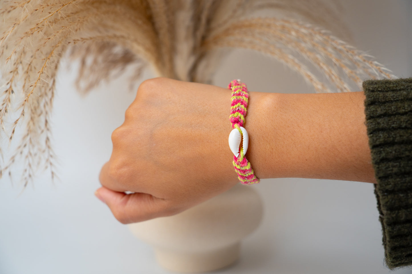 Bracelet brésilien tressé avec coquillage