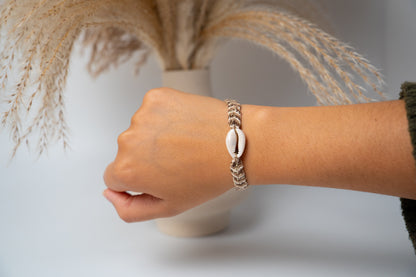 Bracelet brésilien tressé avec coquillage