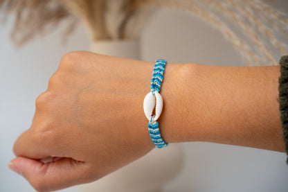 Bracelet brésilien tressé avec coquillage