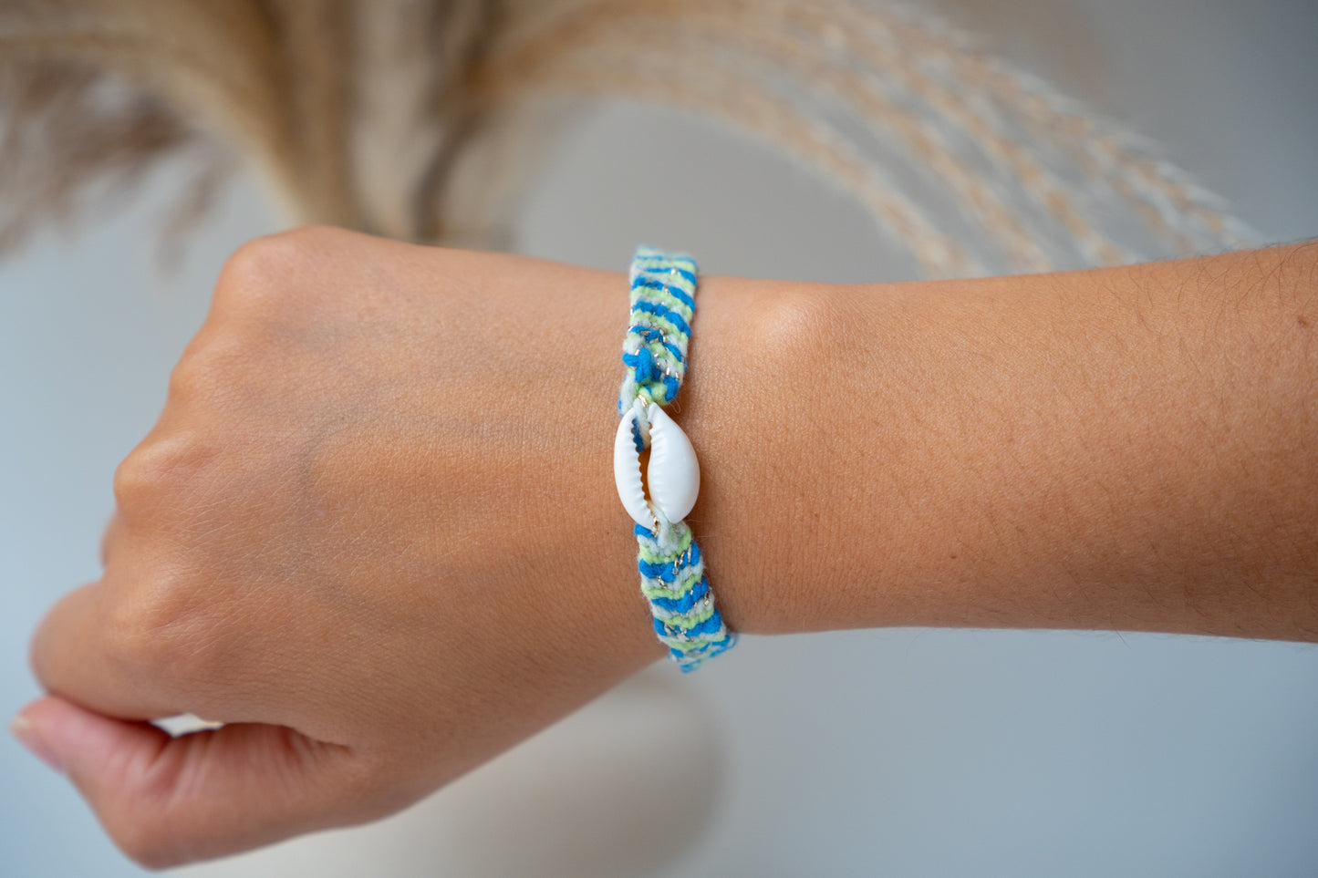 Bracelet brésilien tressé avec coquillage