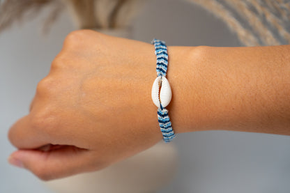 Bracelet brésilien tressé avec coquillage